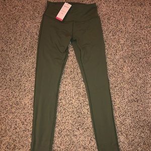 Olive green athletic leggings